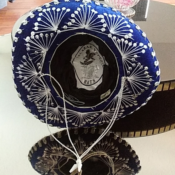 🔥 ***DONATED*** BUNDLE ONLY! SALAZAR YEPEZ Hat🔥 - Picture 7 of 7